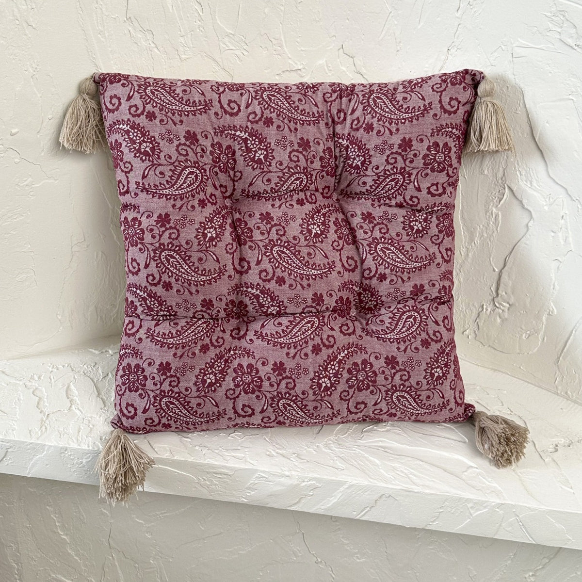 Square Seat Cushion with Polyester Fabric and Fiber Filling